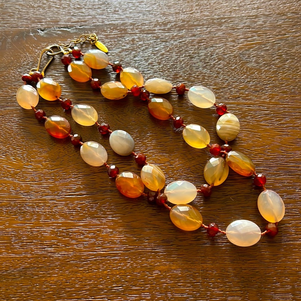 WENDY MINK  two layered semi precious stone short necklace